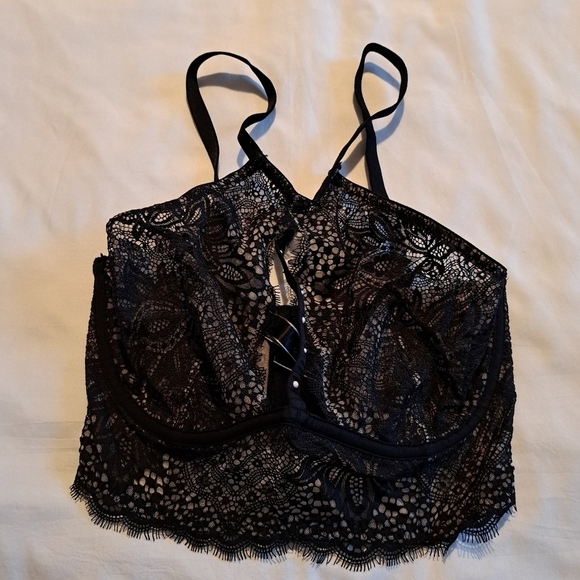 Victoria's Secret Very Sexy unlined plunge bra size 32DD - Picture 1 of 7